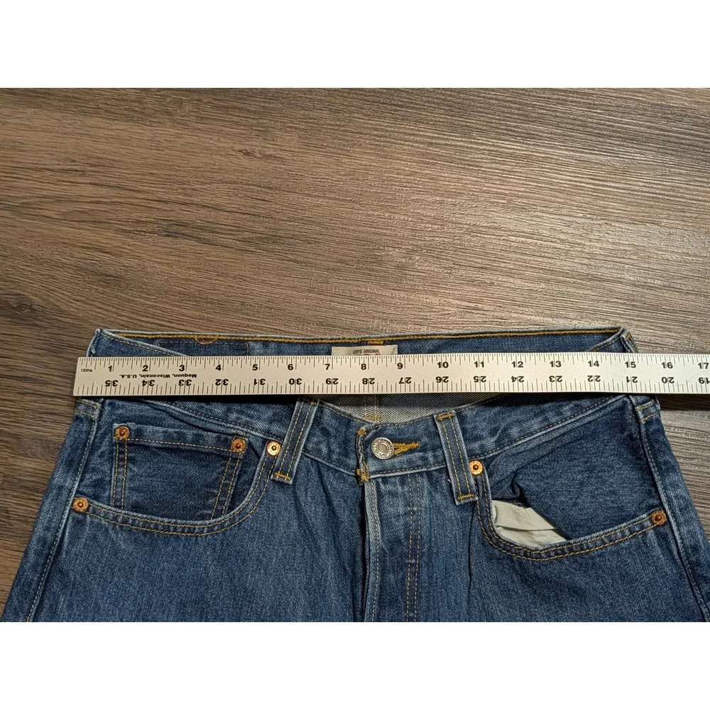 Levis 501 Original Straight Leg Button Fly Blue Denim Jeans Mens W32 L36 Medium